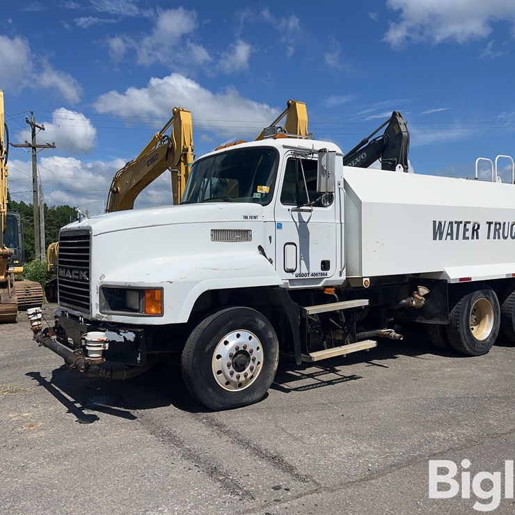 1994 MACK CH613
