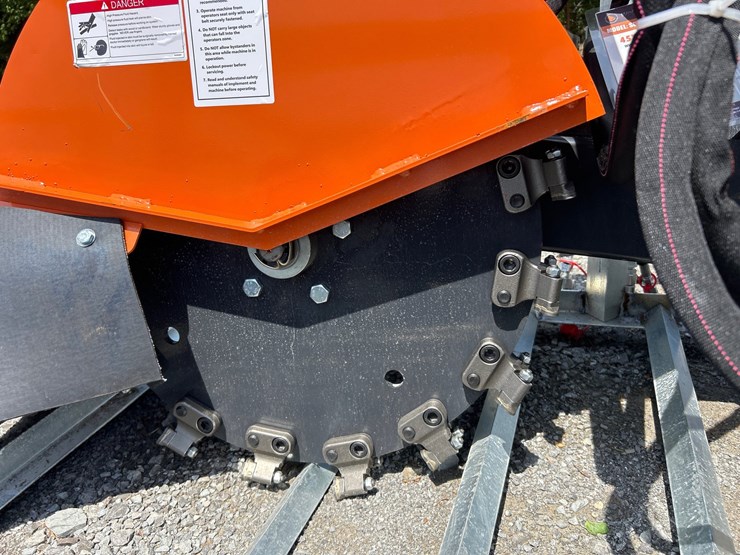 #99-•-skid-steer-stump-grinder-image-4