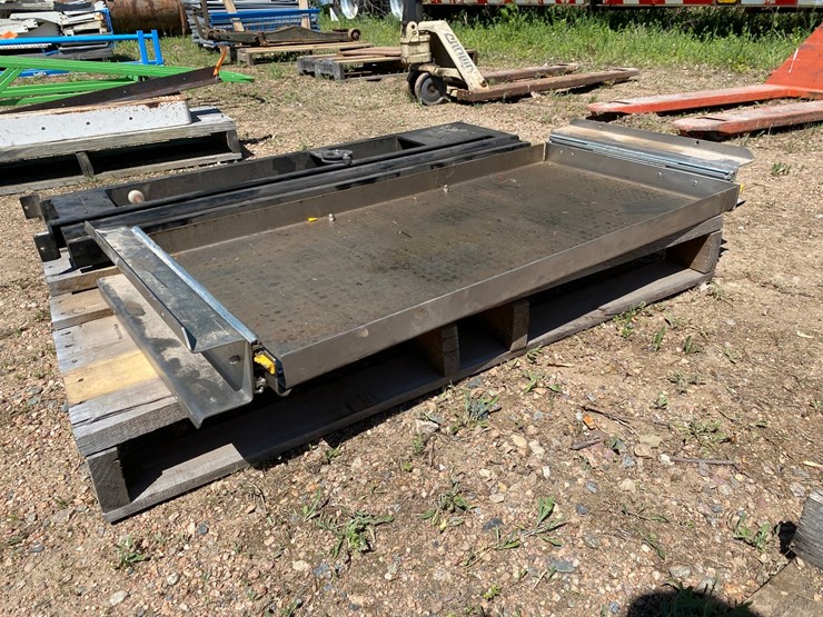 #7439-•-slide-out-truck-box-parts-image-3