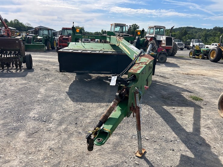 john-deere-630-image-2