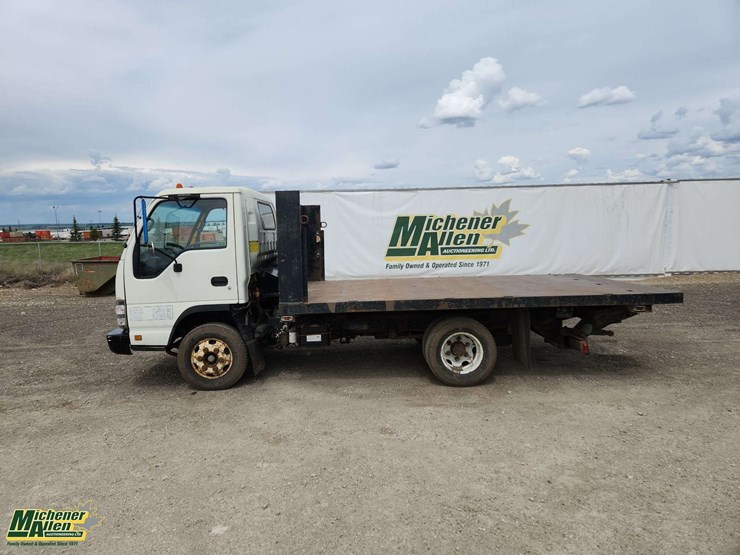 2007-gmc-w4500-image-2