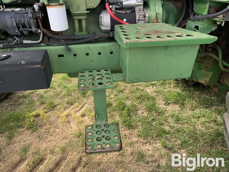 john-deere-4840-image-10