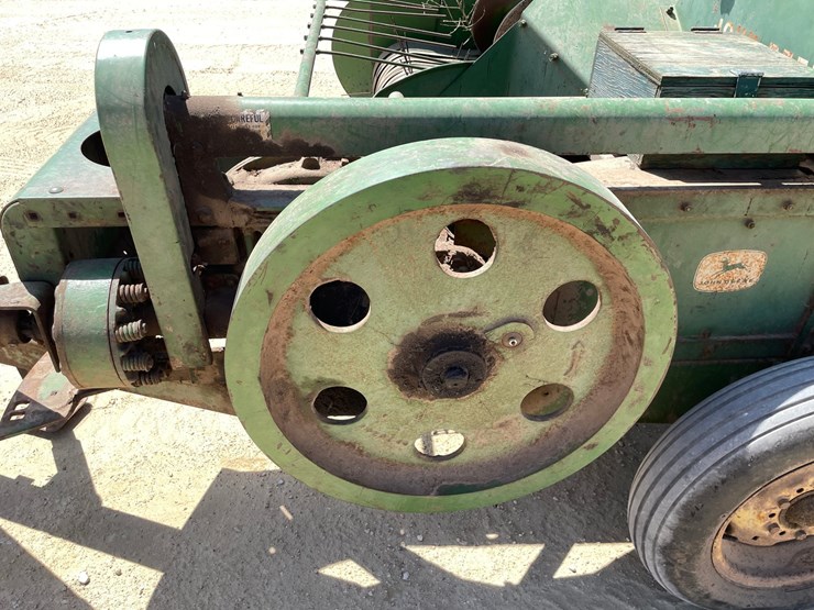 john-deere-14-image-9