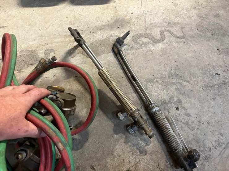 torch-hose-&-cutters-image-3