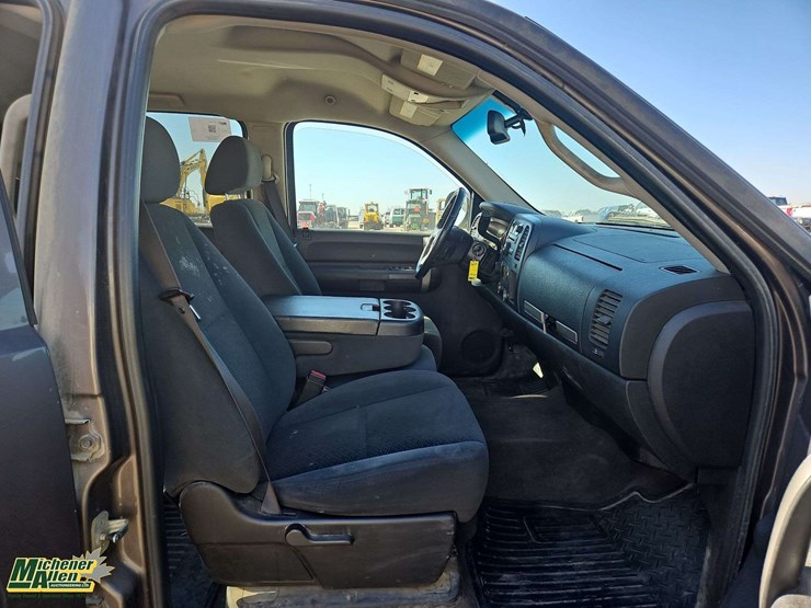 2008-chevrolet-silverado-1500-image-18
