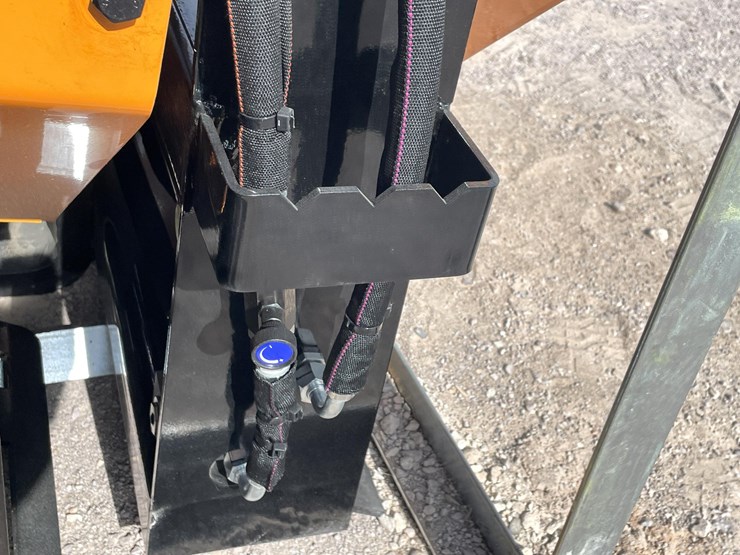 #2780-•-unused-2026-wolverine-adjustable-hydraulic-pallet-fork-attachments-image-10