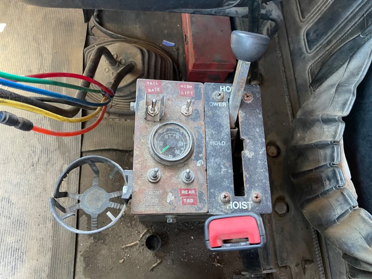 mack-dm688s-image-62