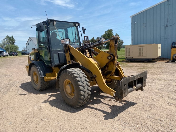 caterpillar-906h2-image-3