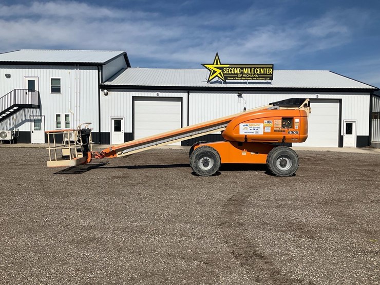 2005-jlg-600s-image-2