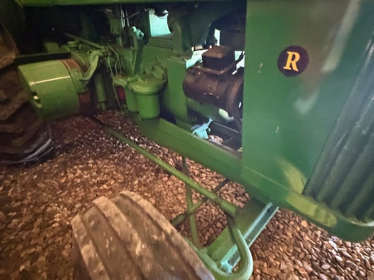 john-deere-r-image-30