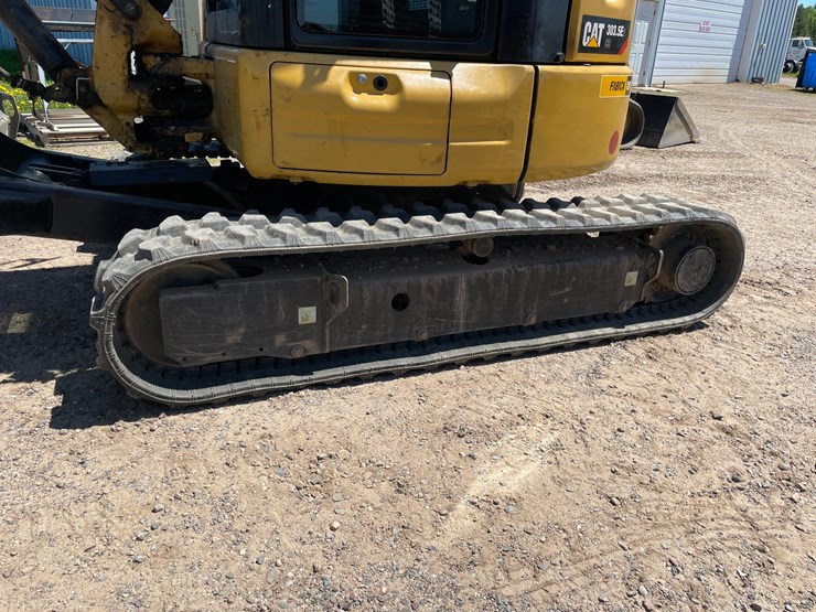 caterpillar-303.5e2-cr-image-23