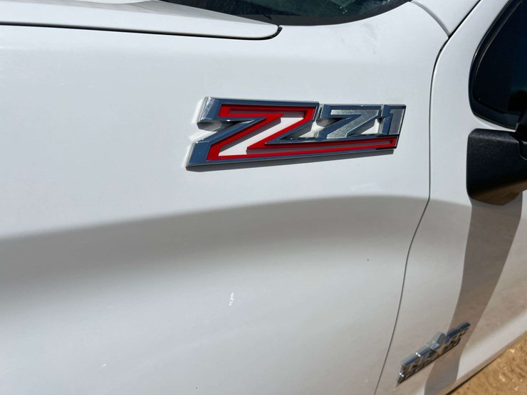 2021-chevrolet-silverado-1500-image-6