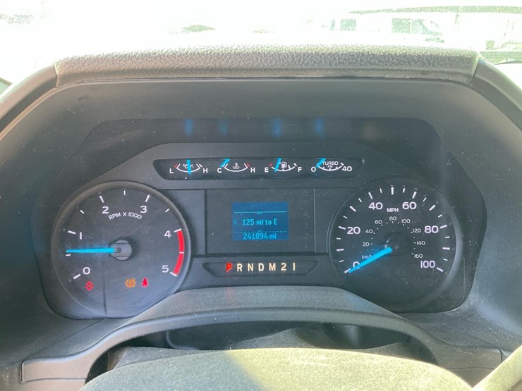 2017-ford-f350-image-76