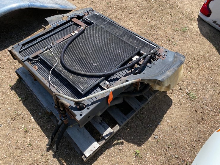 international-durastar-4300-image-5