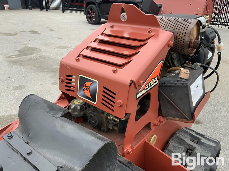 2013-ditch-witch-rt24-image-20