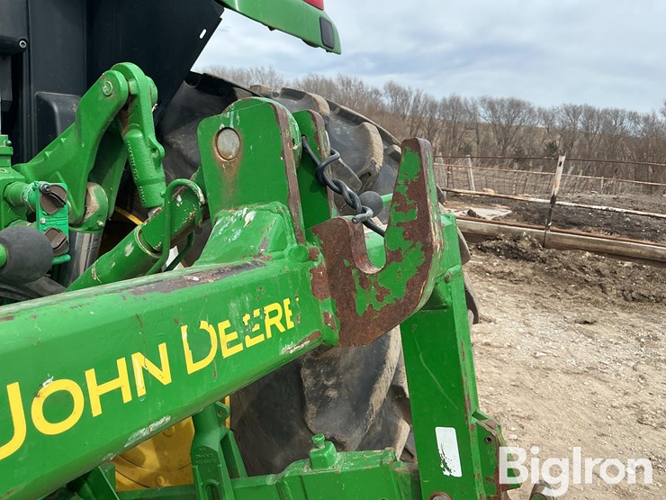 2019-john-deere-6130m-image-17