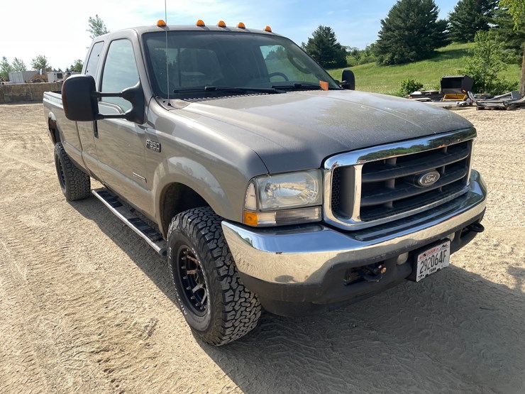 2004-ford-f350-image-3