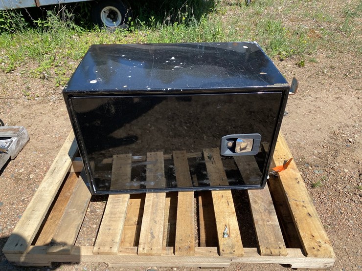 #7443-•-knapheide-truck-storage-box-(antigo,-wi)-image-1