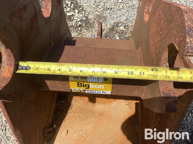 kubota-23"-excavator-bucket-image-10
