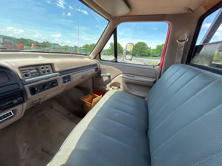 1992-ford-f450-image-10