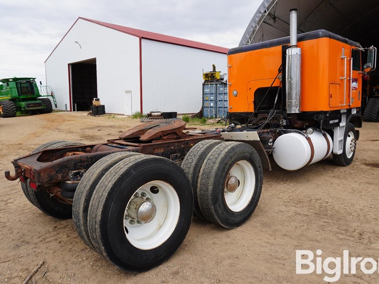 1987-freightliner-fla63104-t/a-cabover-truck-tractor-image-5