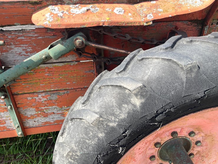 #2010-•-vintage-manure-spreader-(colfax-wi)-image-39