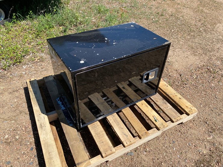 #7443-•-knapheide-truck-storage-box-(antigo,-wi)-image-2