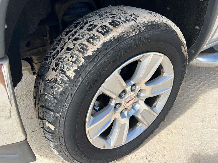 2014-gmc-sierra-1500-sle-image-24