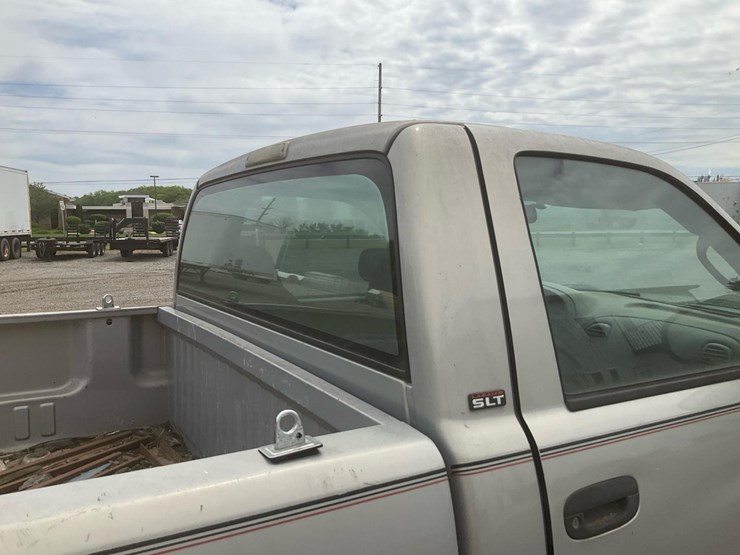 1999-dodge-2500-image-45