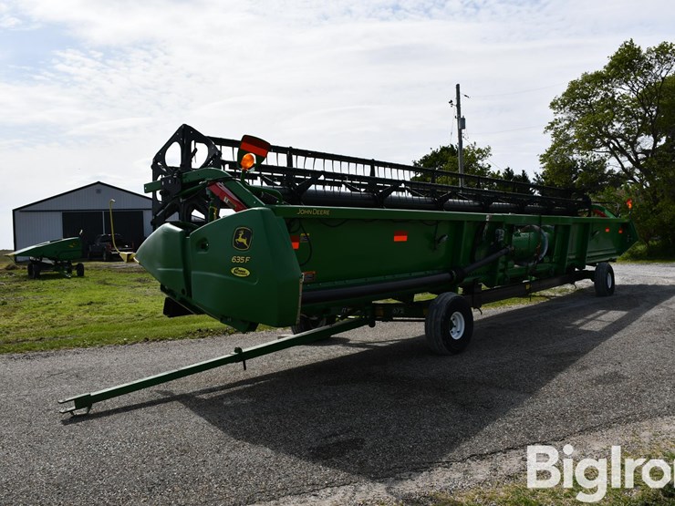 2017-john-deere-635f-image-7