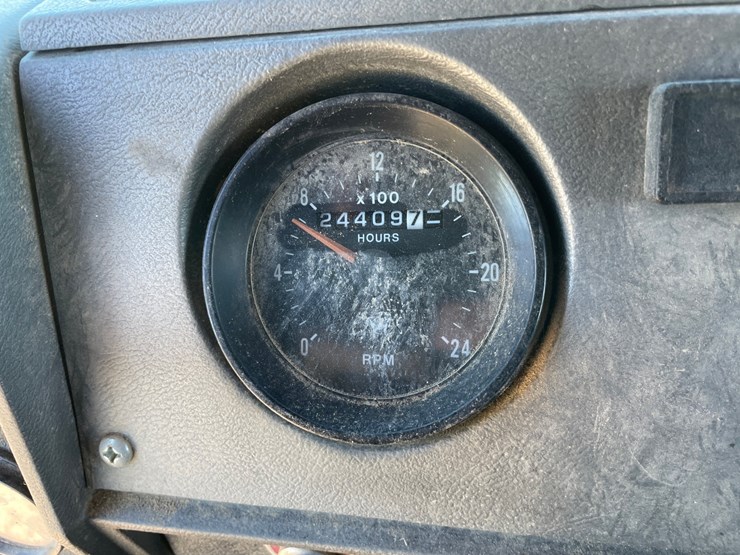 mack-dm688s-image-62