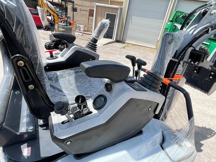 #2665-•-unused-2026-mini-excavator-image-40