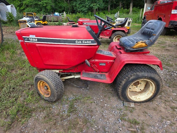 cub-cadet-1282-image-1