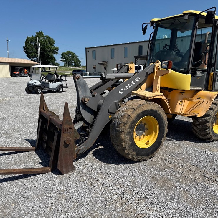 2006 VOLVO L35B PRO