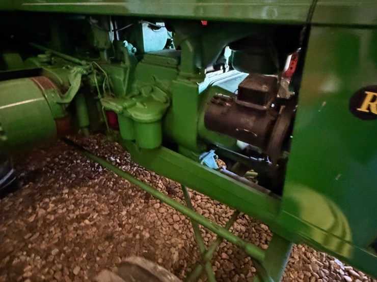 john-deere-r-image-31