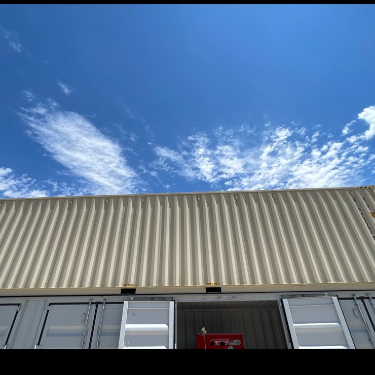 #101 • 40' High Cube Multi-Door Container