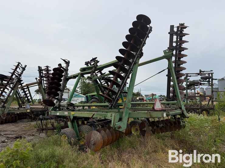 john-deere-30-image-7
