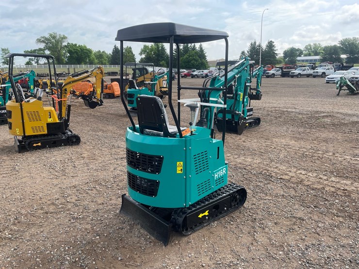 #2023-•-2026-cfg-h16r-mini-excavator-image-3