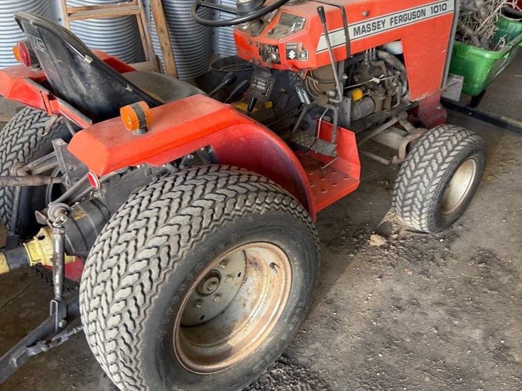 massey-ferguson-1010-image-10