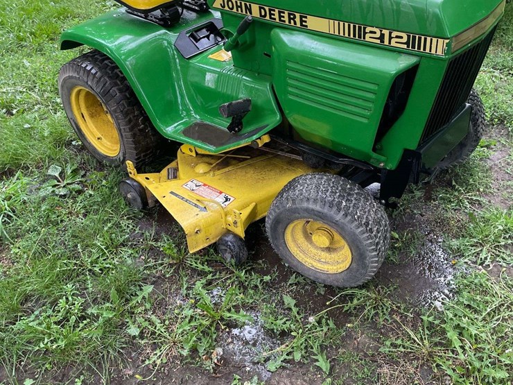 1986-john-deere-212-image-2