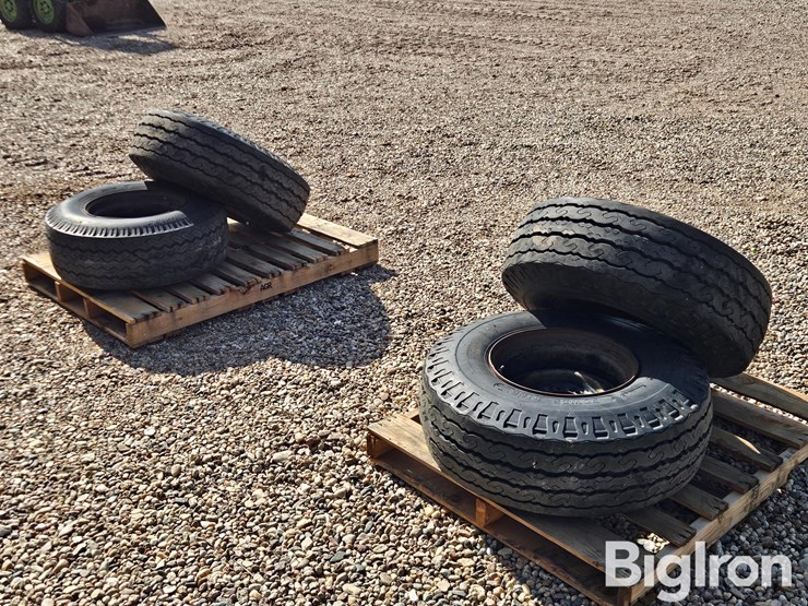 12-16.5lt-tires-on-8-bolt-rims-image-6