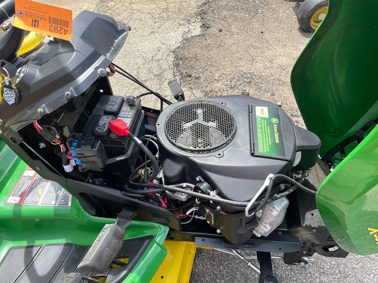 2021-john-deere-x350-image-12