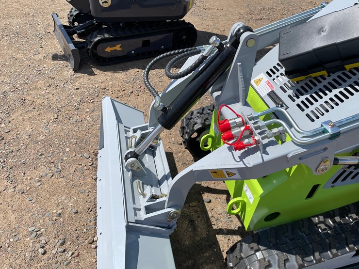 #2001-•-unused-2026-landhero-mini-skid-steer-loader-image-7