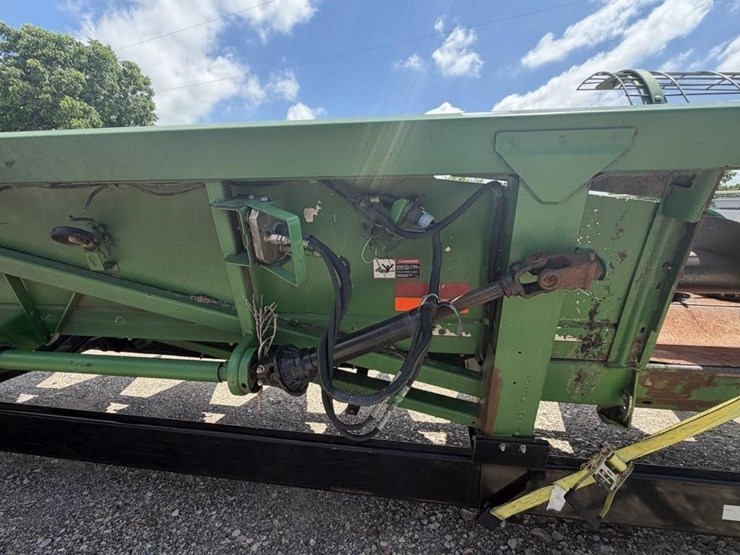 john-deere-12-image-4