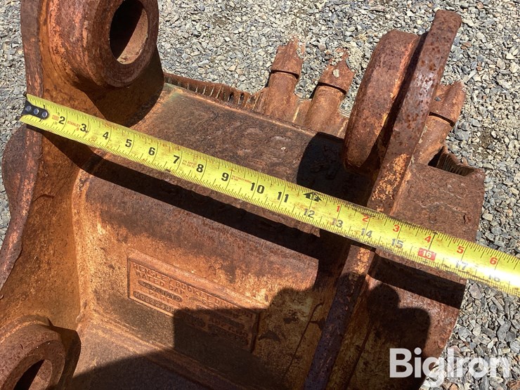 hensley-kob224gpsk1304-23"-excavator-bucket-image-9