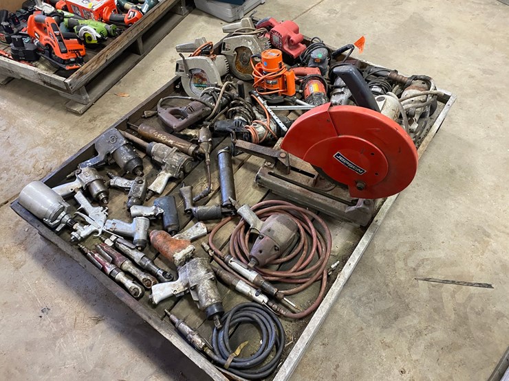 #7507-•-pallet-of-various-shop-tools-(antigo,-wi)-image-4
