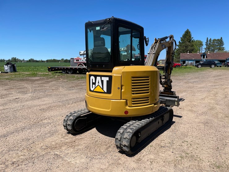 caterpillar-303.5e2-cr-image-6