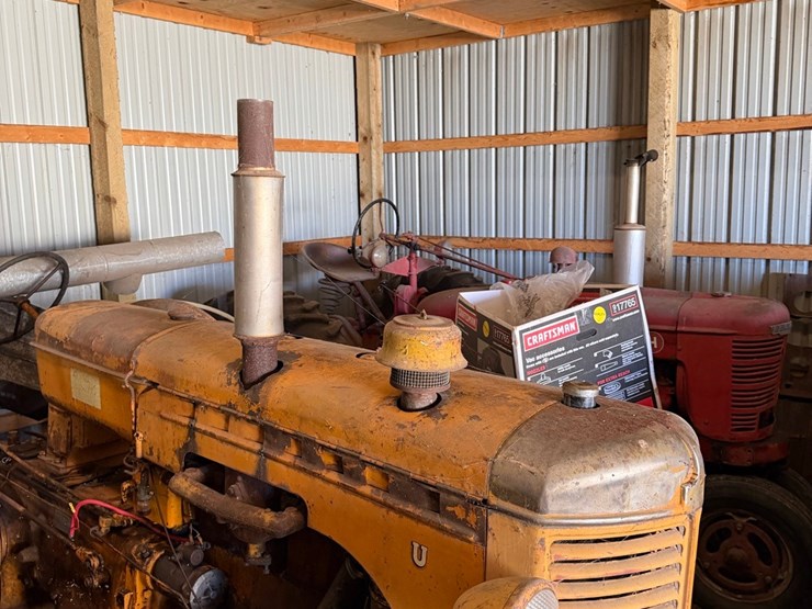 minneapolis-moline-tractor,-(minneapolis-moline-#3)-image-10
