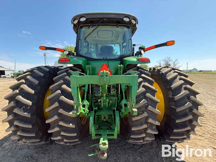 2012-john-deere-8285r-image-9