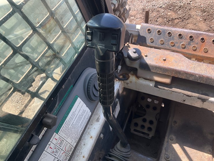 2005-bobcat-s175-image-24